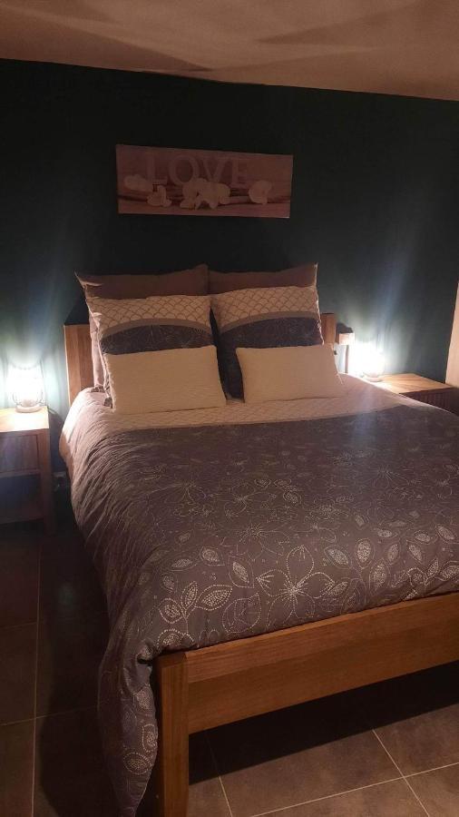 Les Cedres Bleus Bed and Breakfast Saint-Medard-de-Mussidan Buitenkant foto