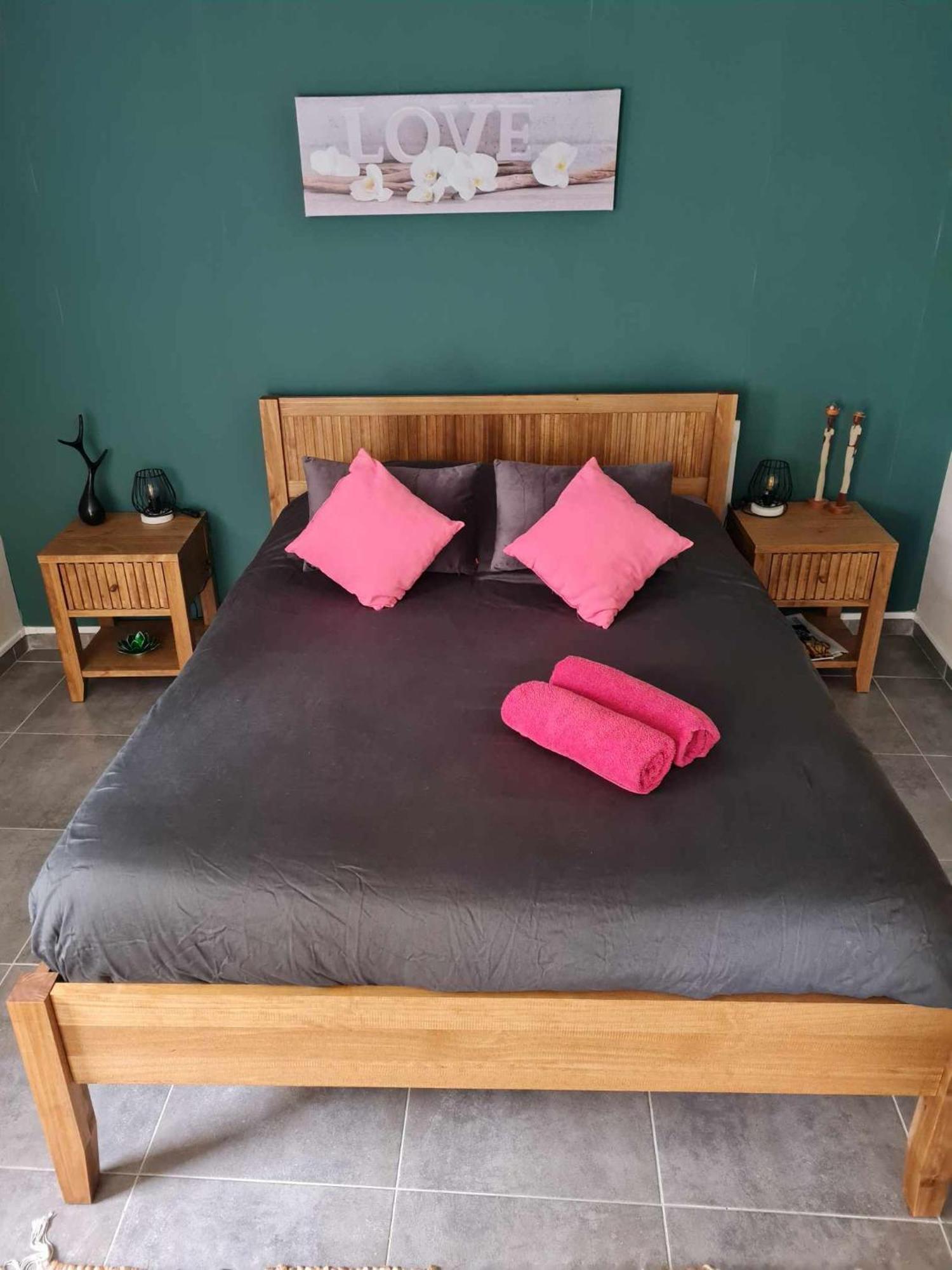 Les Cedres Bleus Bed and Breakfast Saint-Medard-de-Mussidan Buitenkant foto